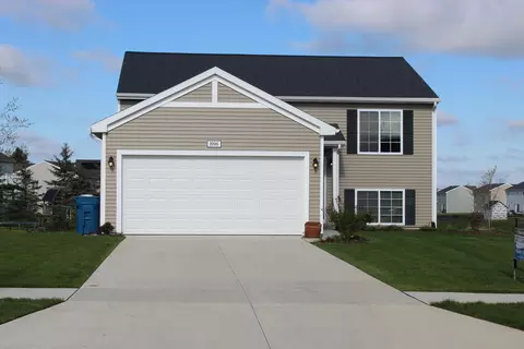 1996 Orlov Dr, Hudsonville, MI 49426