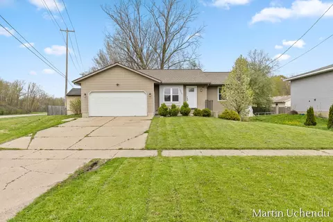 4359 W Grand Blvd NW, Grand Rapids, MI 49534