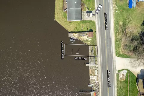 5221 W Monroe Rd, Pentwater, MI 49449
