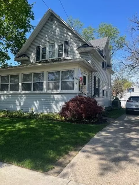 2663 Wyoming Ave SW, Wyoming, MI 49519