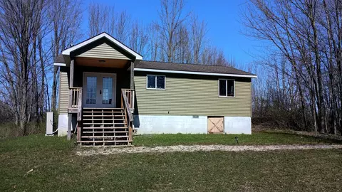 3607 E Hansen Rd, Custer, MI 49405 photo 4