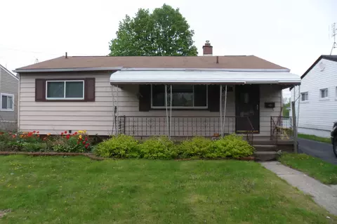 992 Kettering Ave, Pontiac, MI 48340