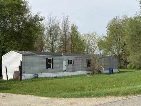 33661 Maryann Dr, Colon, MI 49040
