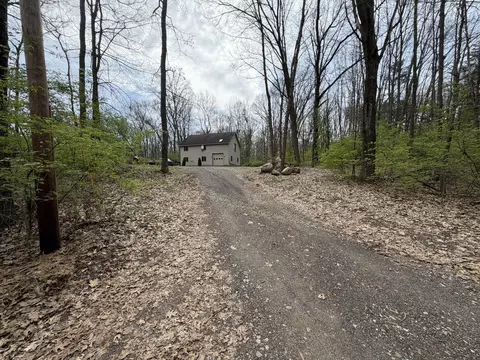 5241 Moscow Rd, Spring Arbor, MI 49283
