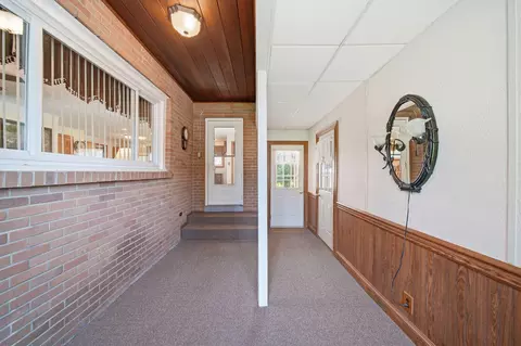 Entry Way - 1229 Levant St, Jackson, MI 49203 photo 3 of 3