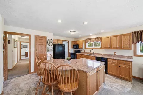 Kitchen - 1229 Levant St, Jackson, MI 49203 photo 2 of 3