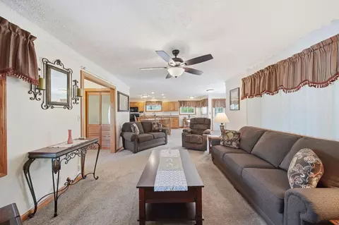 Living - 1229 Levant St, Jackson, MI 49203 photo 2 of 2