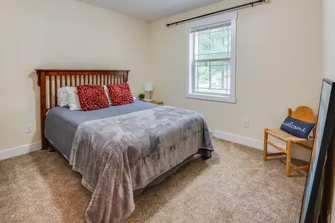 Bedroom - 8833 W Velt Ave, Baldwin, MI 49304 photo 4 of 7