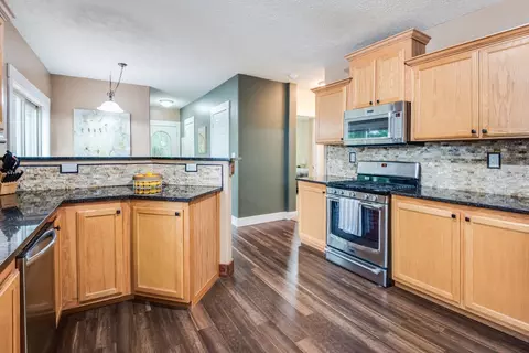 Kitchen - 8833 W Velt Ave, Baldwin, MI 49304 photo 2 of 2