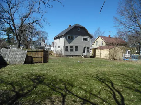 841 Bennett St, Jackson, MI 49202 photo 6