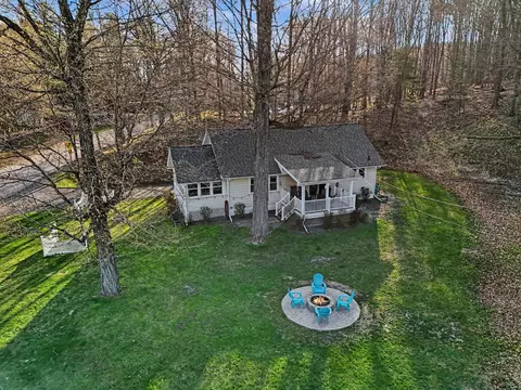 5989 Barnhart Rd, Ludington, MI 49431