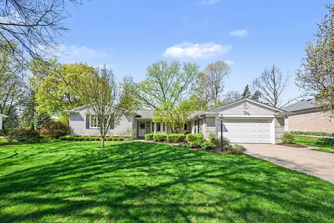 16177 Old Bedford Rd, Northville, MI 48168