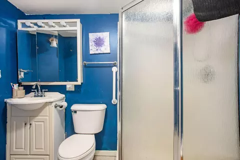 Bath - 60241 Constantine Rd, Three Rivers, MI 49093 photo 5 of 5