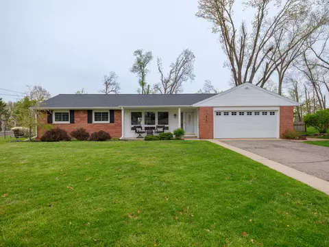 7829 Julie Dr, Portage, MI 49024