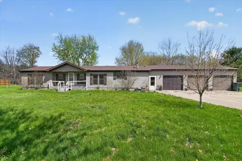 3810 9 12 Mile Rd, Burlington, MI 49029