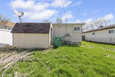 Exterior - 6180 Cordell St, Romulus, MI 48174 photo 3 of 3