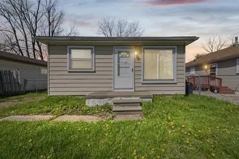 6180 Cordell St, Romulus, MI 48174