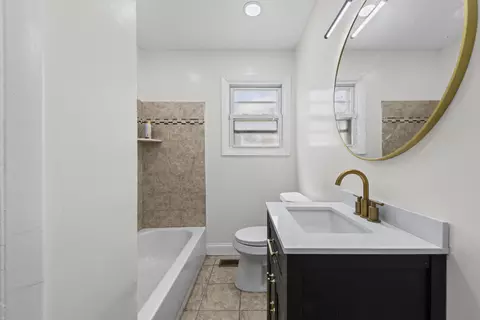 Bath - 6180 Cordell St, Romulus, MI 48174 photo 1 of 2