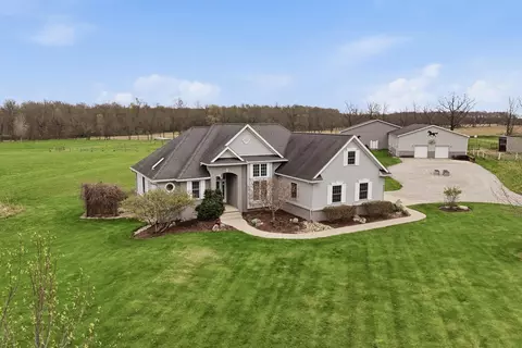 Exterior - 9550 Charles Ct, Dexter, MI 48130 photo 2 of 10