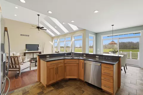 Kitchen - 9550 Charles Ct, Dexter, MI 48130 photo 6 of 6