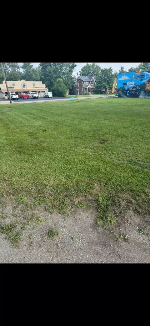 37135 Goddard Rd, Romulus, MI 48174 photo 3