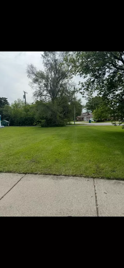 37135 Goddard Rd, Romulus, MI 48174 photo 2