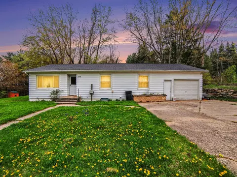 376 N Sunset Ter, Shelby, MI 49455