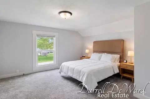 Bedroom - 130 Cherry St, Freeport, MI 49325 photo 2 of 3
