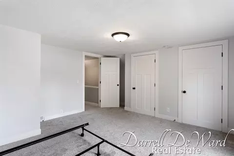 Bedroom - 130 Cherry St, Freeport, MI 49325 photo 3 of 3