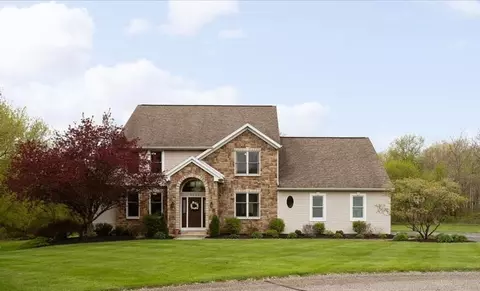 4797 Sunflower Ridge Dr NE, Ada, MI 49301