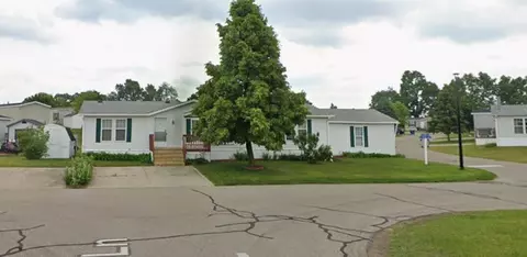 12831 Yost St, Wayland, MI 49348