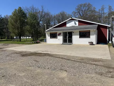 5441 109th Ave, Pullman, MI 49450