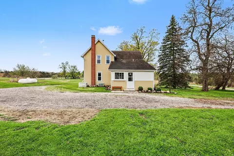 5965 Kothe Rd, Manchester, MI 48158