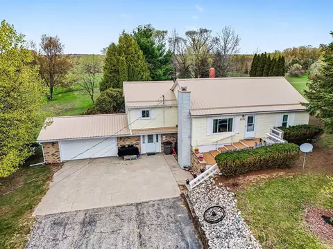 2330 W Tyler Rd, Hart, MI 49420