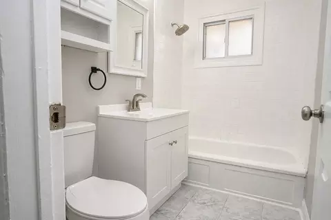 Bath - 201 Meadow Dr, Augusta, MI 49012 photo 1 of 1