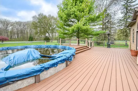 Exterior - 6453 Johnson Rd, Flushing, MI 48433 photo 13 of 13