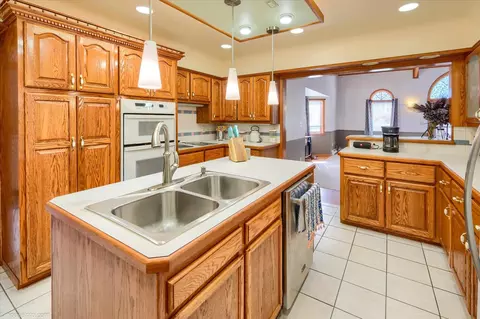 Kitchen - 6453 Johnson Rd, Flushing, MI 48433 photo 1 of 3