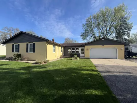5934 Diane Dr, Berrien Springs, MI 49103