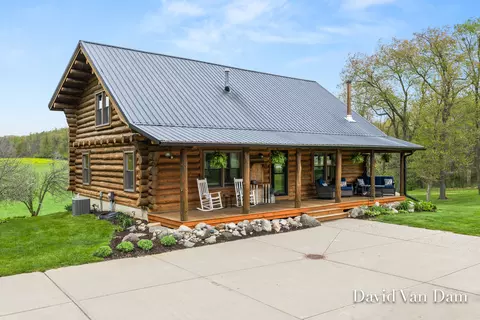 1881 N Norris Rd, Middleville, MI 49333
