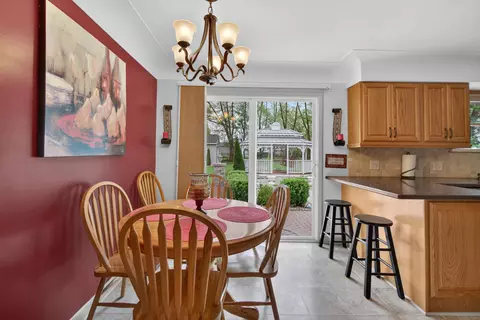 Dining - 4929 Martha Dr, Jackson, MI 49201 photo 1 of 1