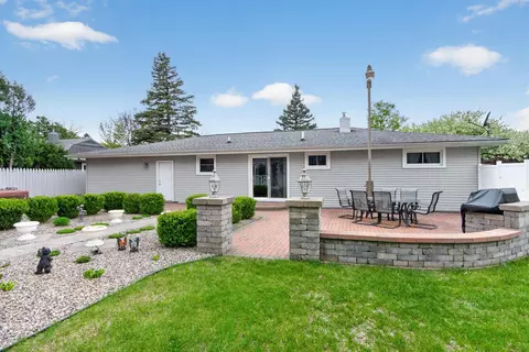 Exterior - 4929 Martha Dr, Jackson, MI 49201 photo 16 of 18