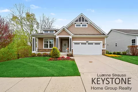 6190 Wild Currant Way SE #132, Caledonia, MI 49316