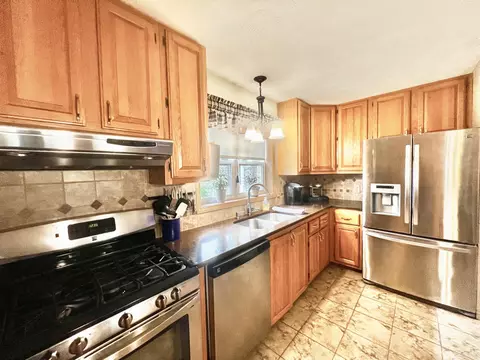 Kitchen - 8056 Sawdey Rd, Jerome, MI 49249 photo 3 of 9