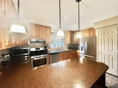 Kitchen - 8056 Sawdey Rd, Jerome, MI 49249 photo 2 of 9
