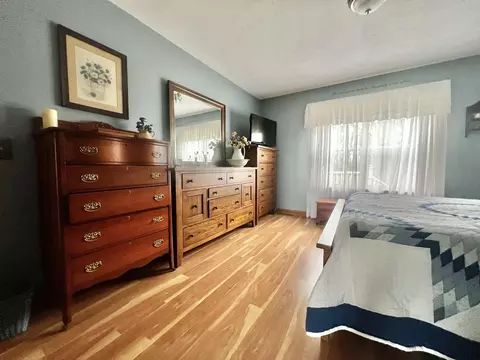 Bedroom - 8056 Sawdey Rd, Jerome, MI 49249 photo 7 of 10