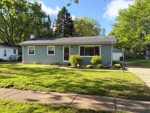 1803 Greenview Ave, Portage, MI 49024