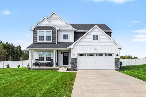 5380 Brinson Ln, Kalamazoo, MI 49009