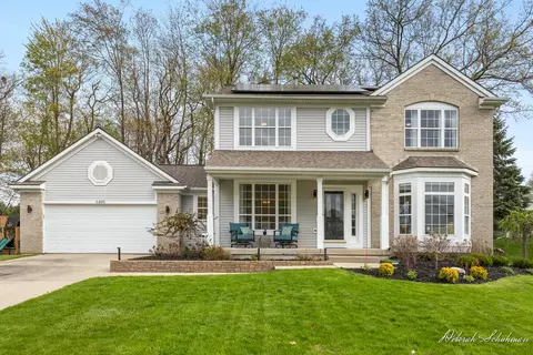 6495 Los Altos Dr NE, Rockford, MI 49341