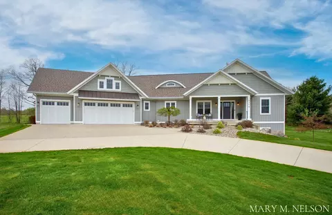5115 Twin Creek Estates Dr, Rockford, MI 49341