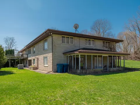Exterior - 117 4th St, Plainwell, MI 49080 photo 16 of 17